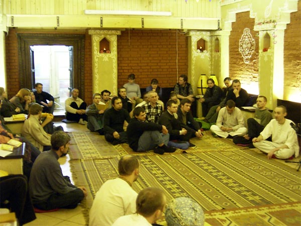 The program began from chanting bhajans and, after arati, reading from Sri Chaitanya Charitamrita descibing appearance of Shri Chaitanya Mahaprabhu. Some little duscussion followed.