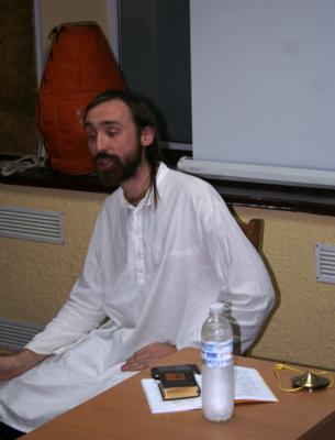 IMG_4922_305x400
