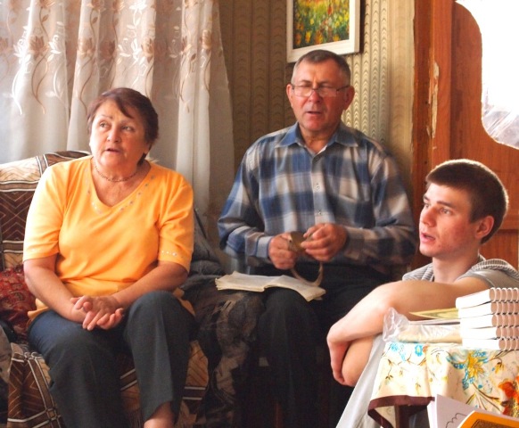 02. Нараяни Деви Даси, Мшитхари Прабху, Прана Кришна Прабху