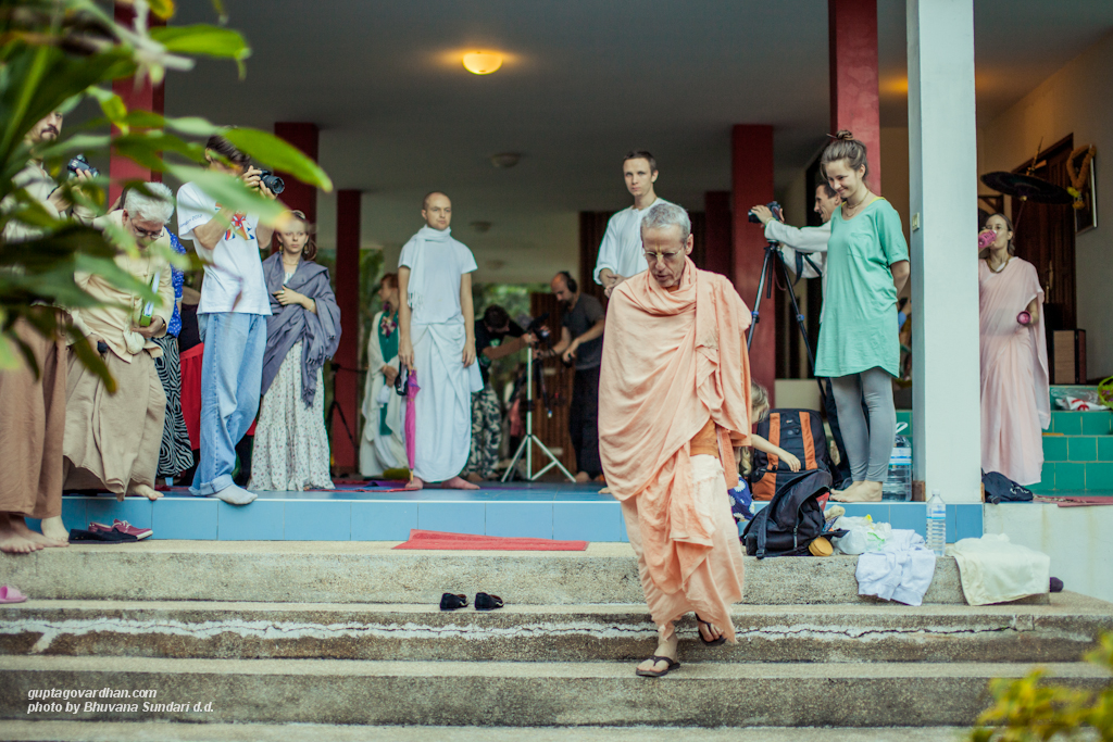 Guptagovardhan-Temple-46