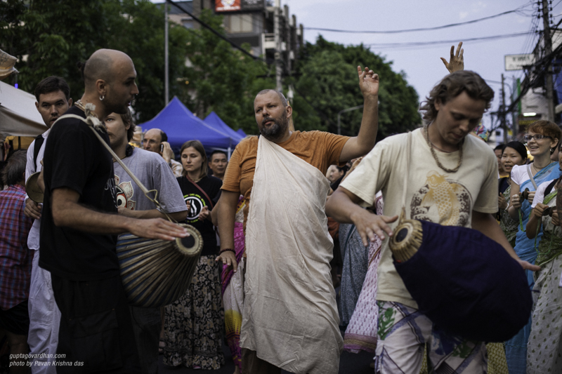 HK_sankirtana-4947