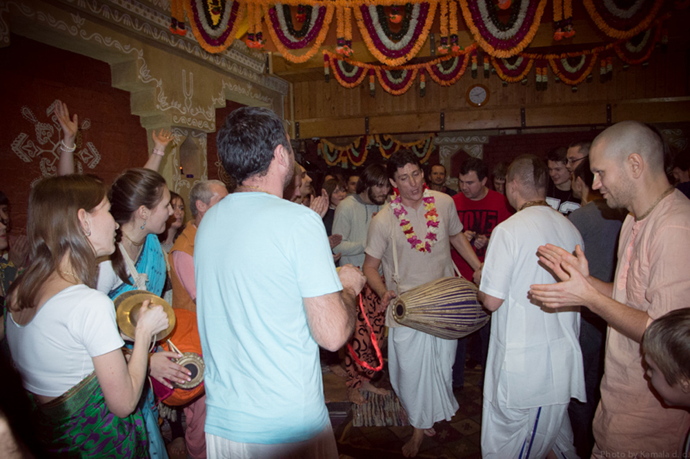 Vyasa Puja December 08, 2014-89