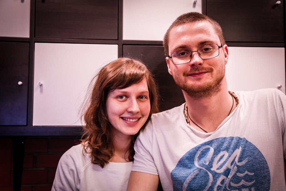 23