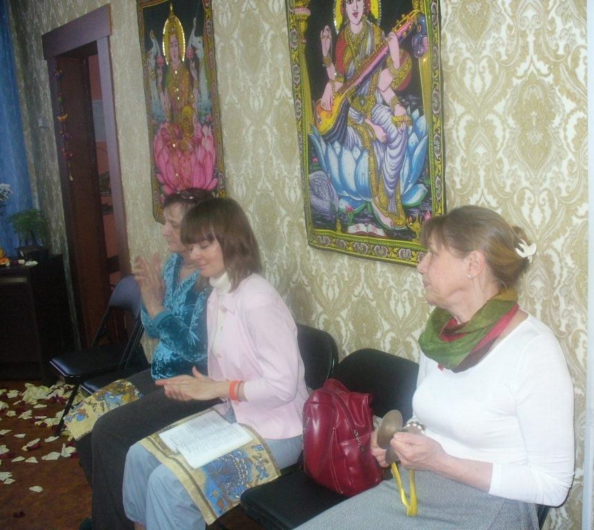 МадхусуданМ в Центре 18,05,15г_08