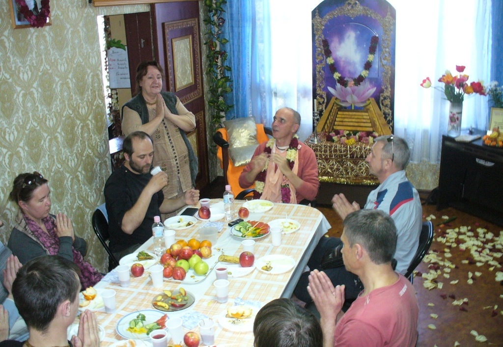 МадхусуданМ в Центре 18,05,15г_27