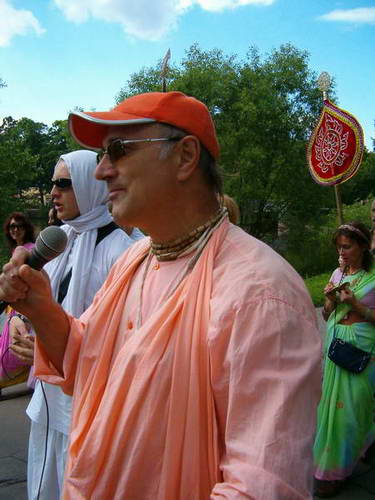 070701 Ratha-yatra 02