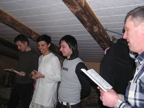 04
