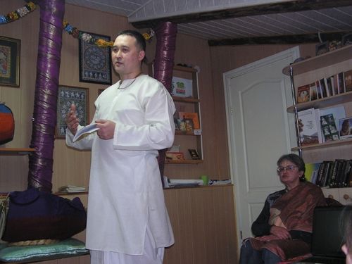09