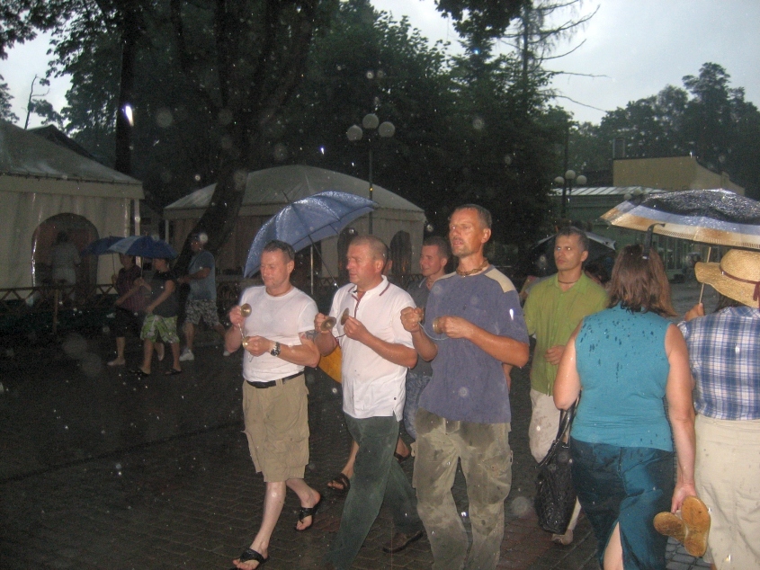 jun2010 194y
