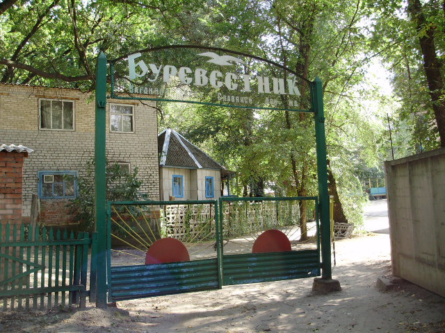 image001