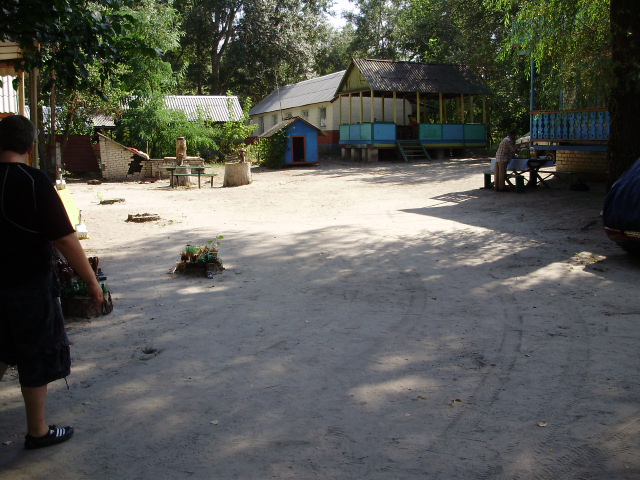 image002