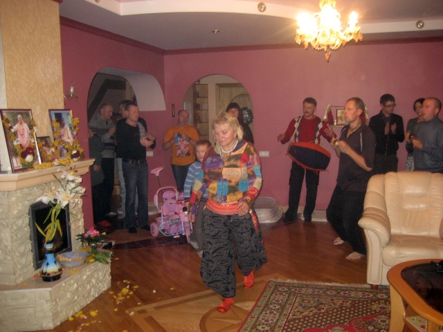 harinamaokt2010 244