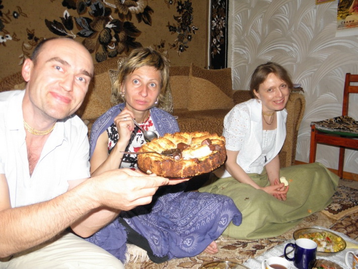 9.Нимай Сундар прабху,Лакшмиприя деви даси и Анупама деви даси._измен.размер