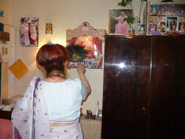 image002