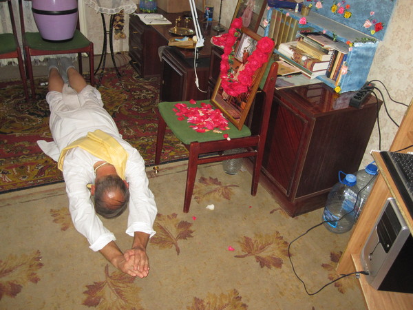 09