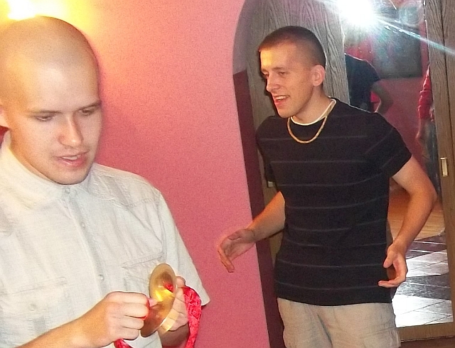 21