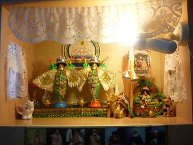 image001