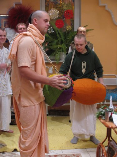 Vyasa_Puja18.jpg