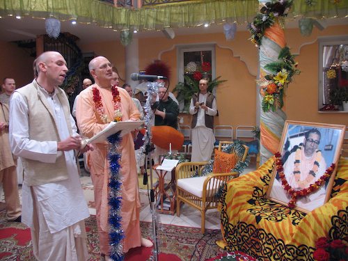 Vyasa_Puja19.jpg