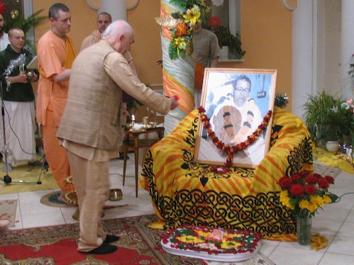 Vyasa_Puja23.jpg